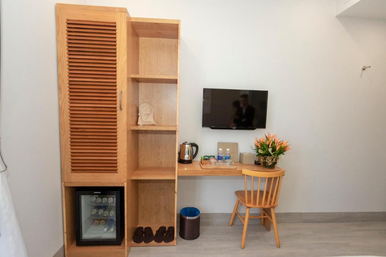 ホテル La Casa トゥイホア エクステリア 写真