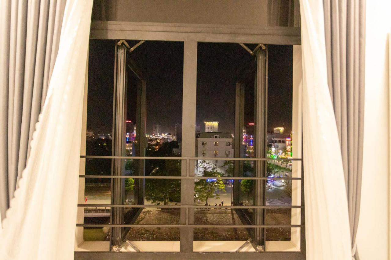 ホテル La Casa トゥイホア エクステリア 写真